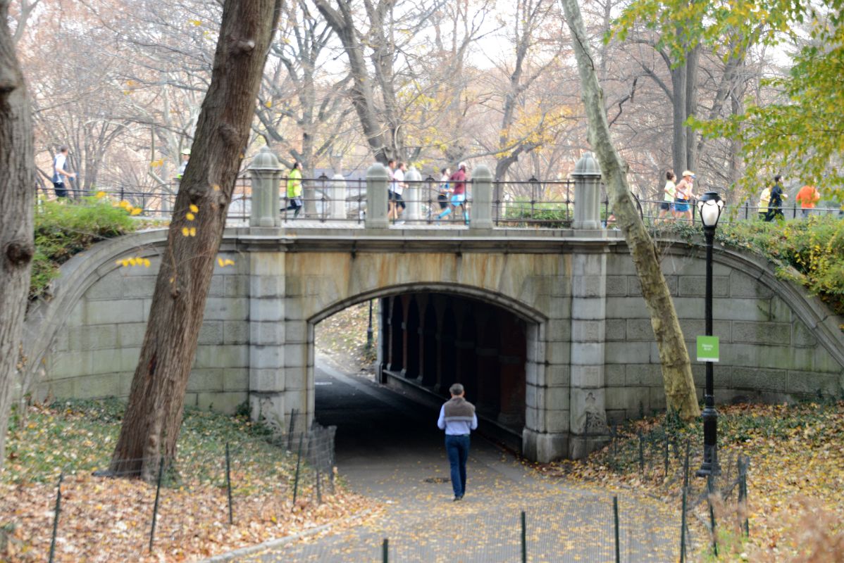 10B Dipway Arch In Central Park South At 7 Ave and 60 St